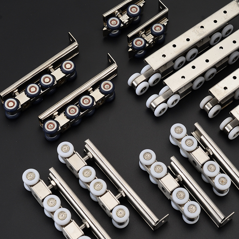 Τροχός οδηγού συρόμενης πόρτας – Νάιλον/Ατσάλι/Κράμα, Ø45mm εξωτερική διάμετρος, διάμετρος άξονας 13mm, ακτίνα αυλακιού για σχοινί 10mm, μέγιστο φορτίο 100kg