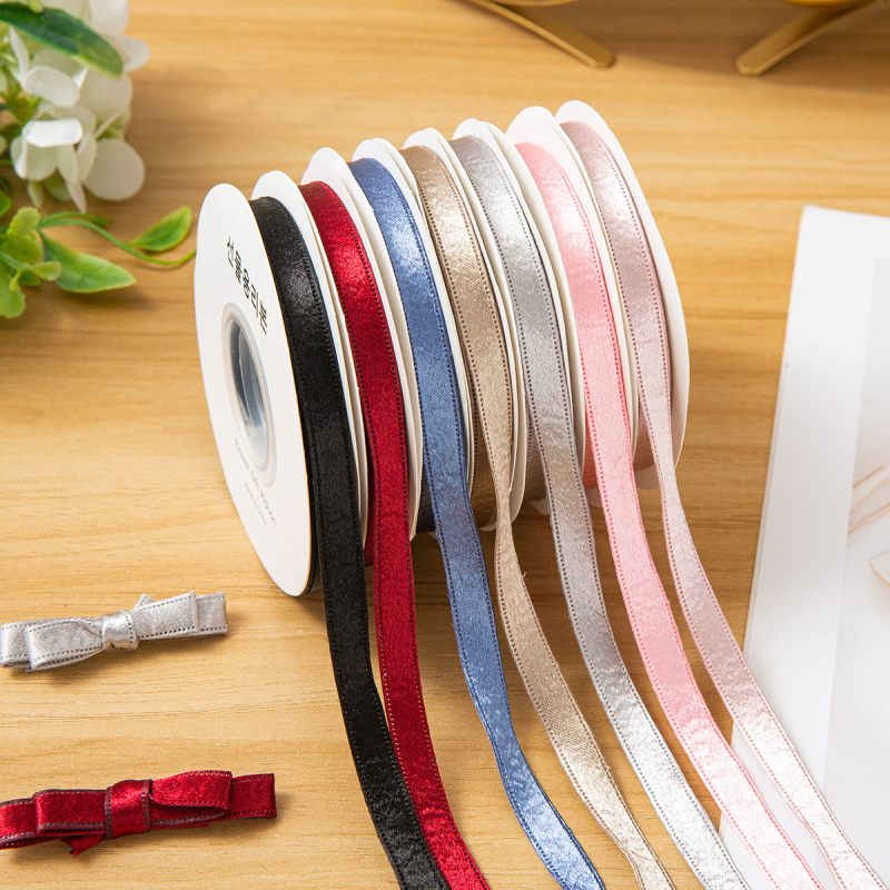 Dvostrano mercerizirana velur traka s glatkim satenskim završetkom za DIY mašne i dodaci za kosu (Glavni materijali: poliester, najlon, velur, uvozita imitacija svile; Brand: Kang Lai; Primjena: odjeća, dodaci za kosu, dekoracije; Težina: 39,8 g)