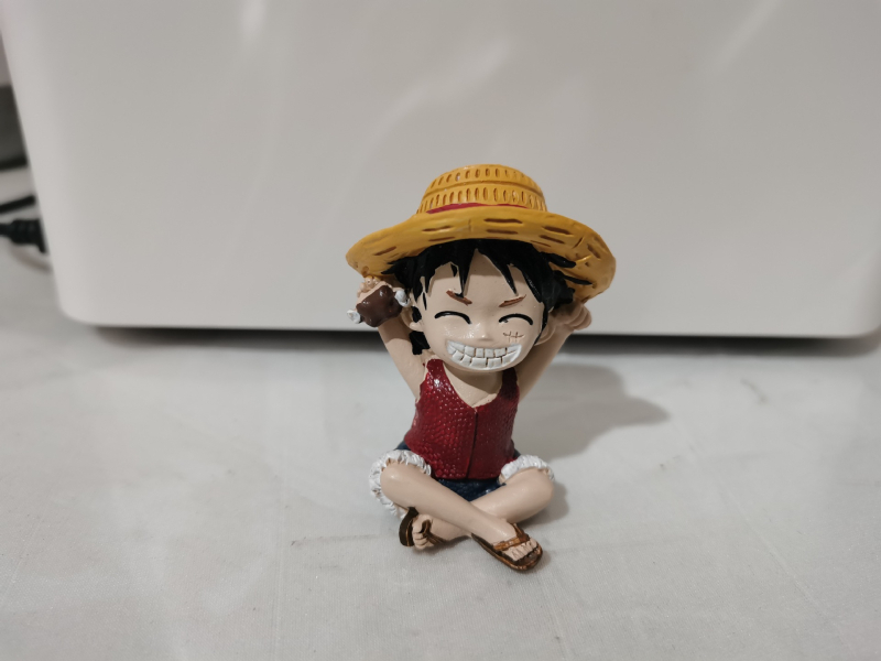One Piece mini decor pentru birou – figură de desen animat din rășină sintetică, ambalaj obișnuit, decor în stil japonez