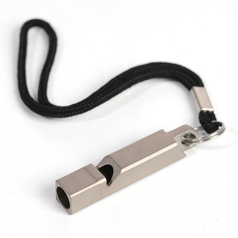 Свирка от чист титаний с единична тръба — за тичане, фитнес и здравословен масаж