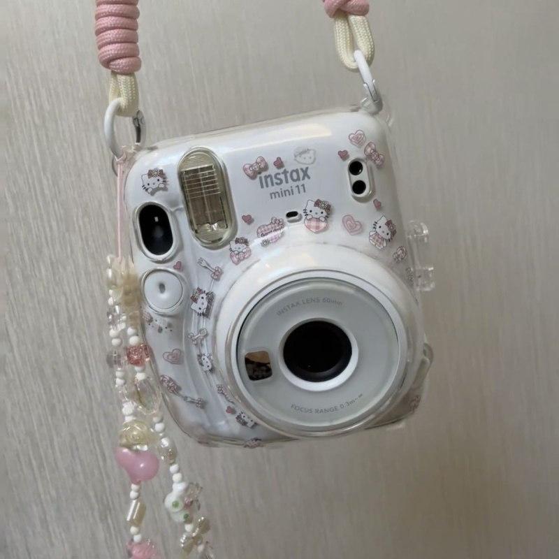 Geantă pentru Cameră Instax Mini12 - Carcasă Corduroy, Stil Geantă de Mână, Fără Căptușeală, Lansare Primăvara 2025