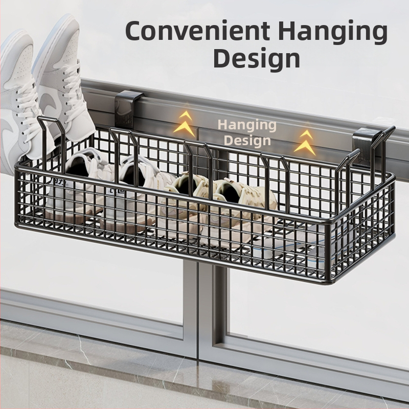 Nástenný viacposchodový regál na topánky s visiacim košíkom a ochranným zábradlím, bez vŕtania