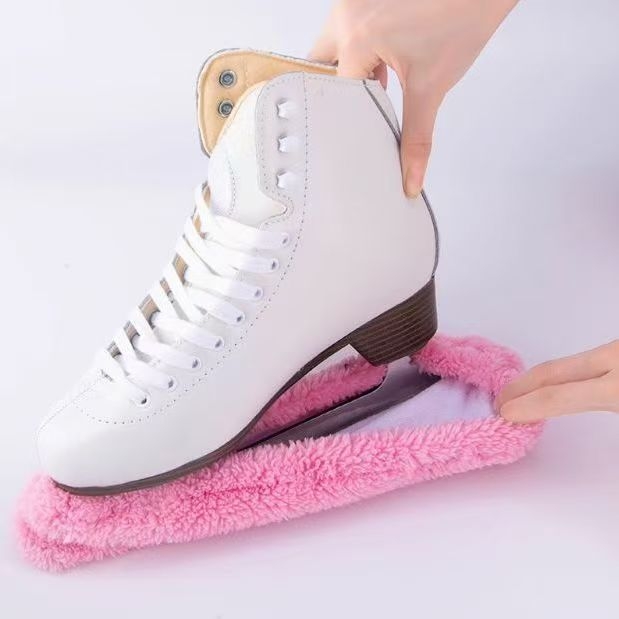 Zaštita oštrice za klizaljke s dizajnom lišća javora — podrijetlo Guangdong; namjena: zaštita; nije namijenjeno djeci