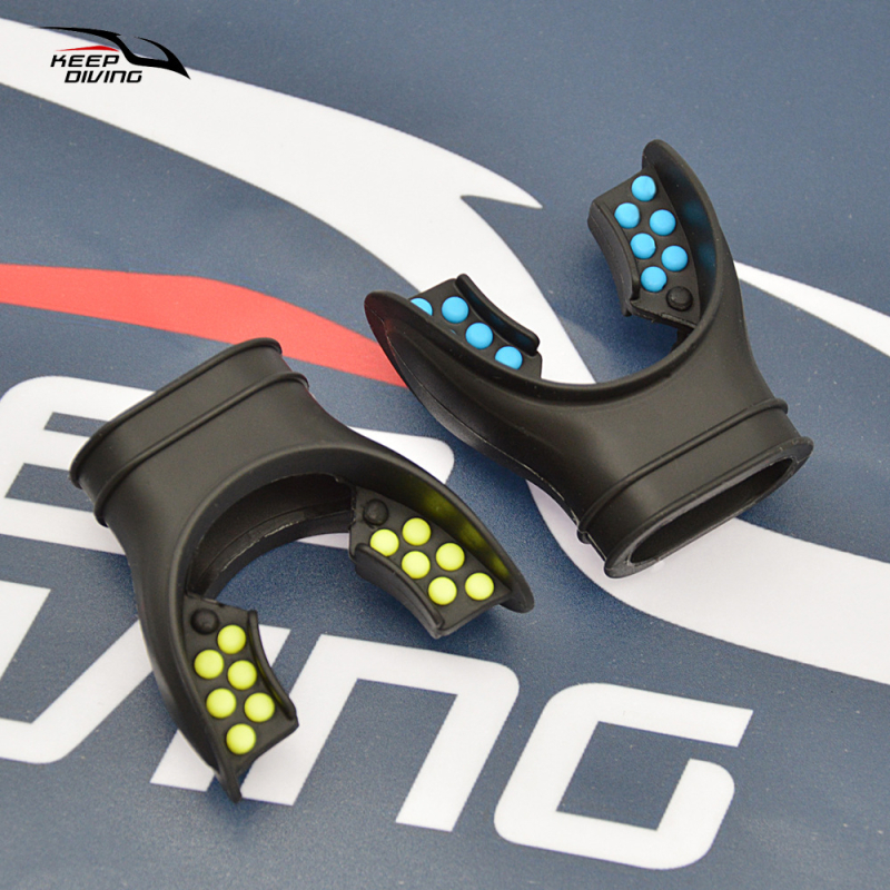 KEEP DIVING Univerzális szájrész a második fokozatú szabályozóhoz – folyékony szilikonból, merüléshez és snorkelhez