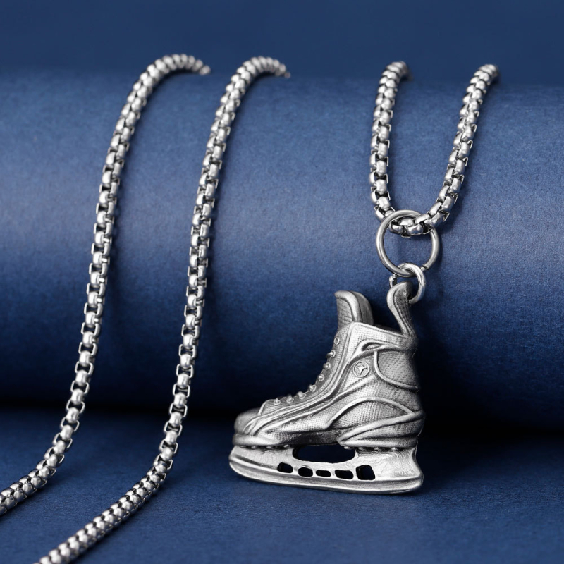 Nyaklánc jégkorcsolya medállal, lánccal titánacélból, punk stílus, elektroplakált felület