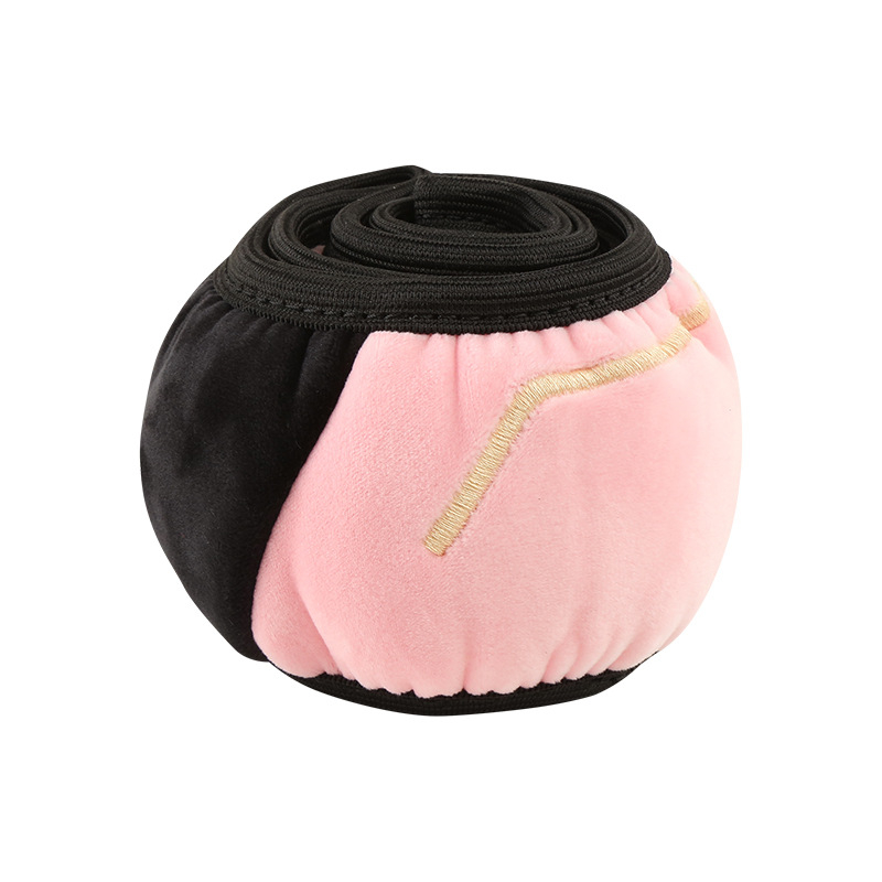 Navlaka za volan od umjetnog pliša, zimska upotreba, universalna kompatibilnost, sladak stil