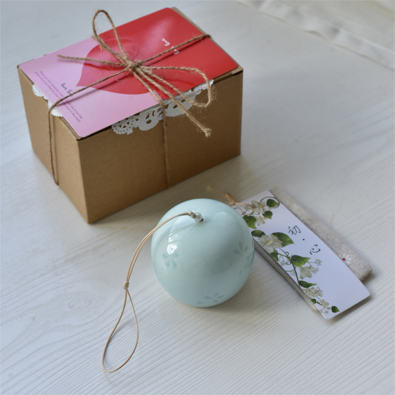 Pandantiv lucrat manual, clopot de vânt, stil japonez, simplitate modernă; Material: Alt; Brand: Unique; Categoria: Pandantiv