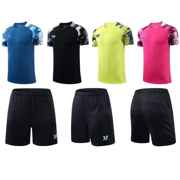 Oblečenie pre stolný tenis – rýchloschnúce, krátky rukáv, bočný vzor, unisex, vhodné pre dospelých a deti