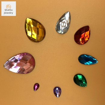 Akrilne rhinestones s plosnim dnom i kariranom površinom za DIY nakit