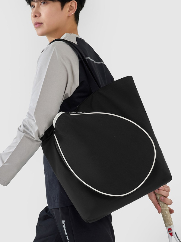 Sportska viseća torba za tenis opremu – najlon, ultra lagana, podstava od poliesteru, gradski minimalistički stil