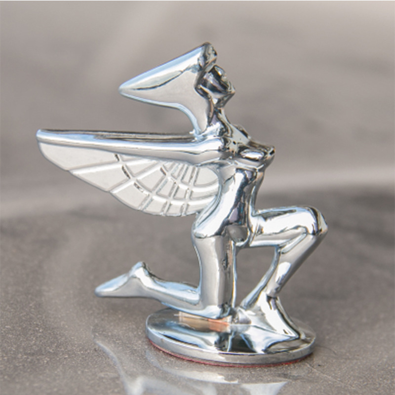 Prilagođeni automobil logo - cinkova legura - snažno prianjanje - montaža u sredini haube na obje strane - više stilova
