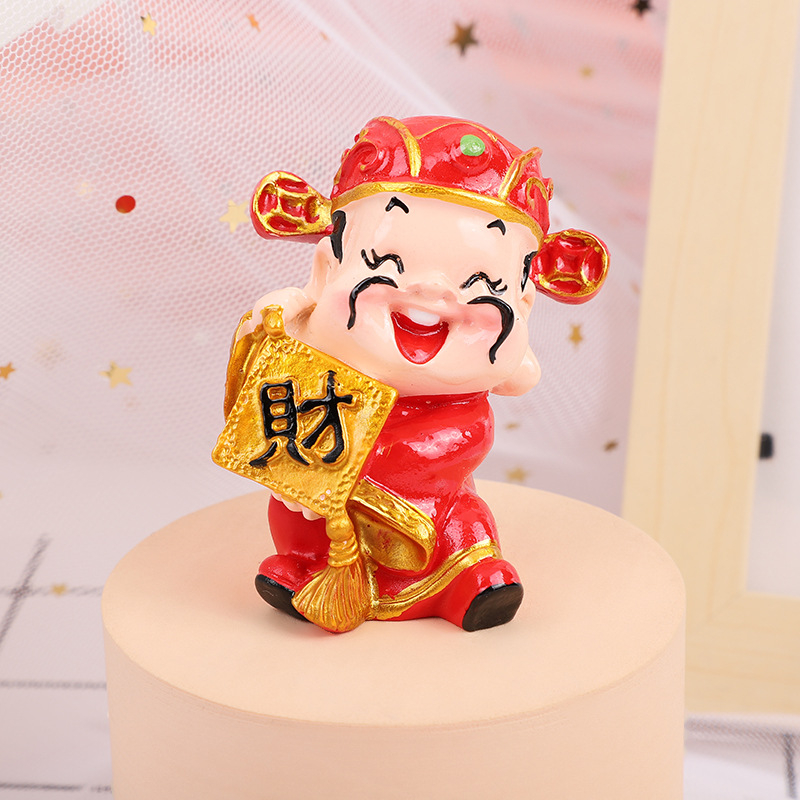 Smoljena resin figura za auto i ukras torti, Bog bogatstva, Xiao Mai marka, prirodna smola, kartonsko pakiranje