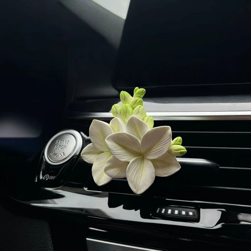 Automobilski difuzor parfema s gipkim držačem, Frezija miris, klips za otvor za ventilaciju, 5–10 ml, vrijeme isparavanja 1–15 dana