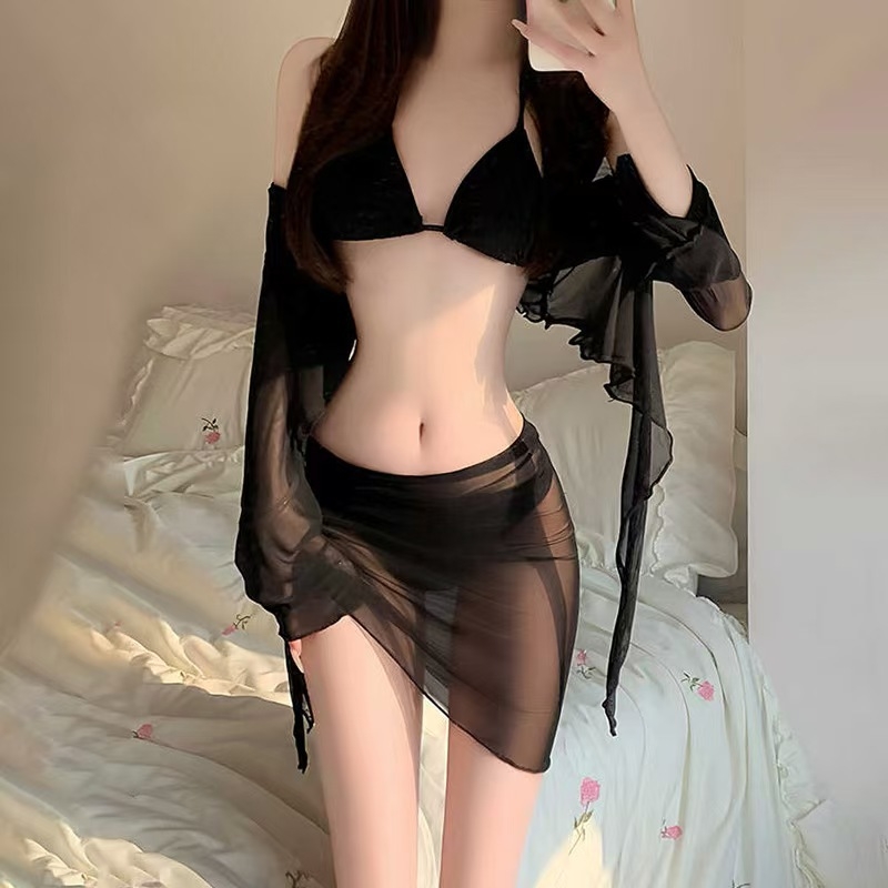 Jarko crveni ženski bikini set od četiri komada s mrežastim gornjim dijelom za zaštitu od sunca, plažni stil