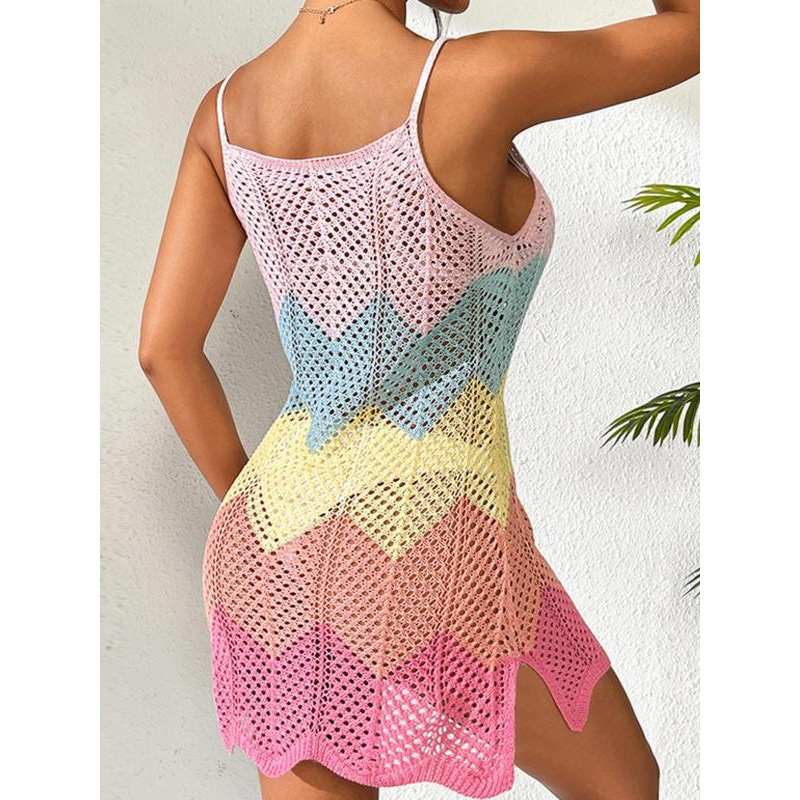 Žensko plаžno zaštitno od sunca s prorezima i kontrastnom bojom – materijal poliester; sastav polipropilen; stil: plаžno odijevanje