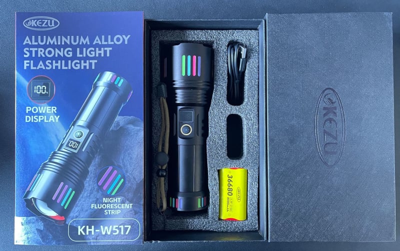 Fenar din aliaj de aluminiu, intrare Type-C, zoom telescopic, 30W, baterie 7200 mAh, rază 500 m+