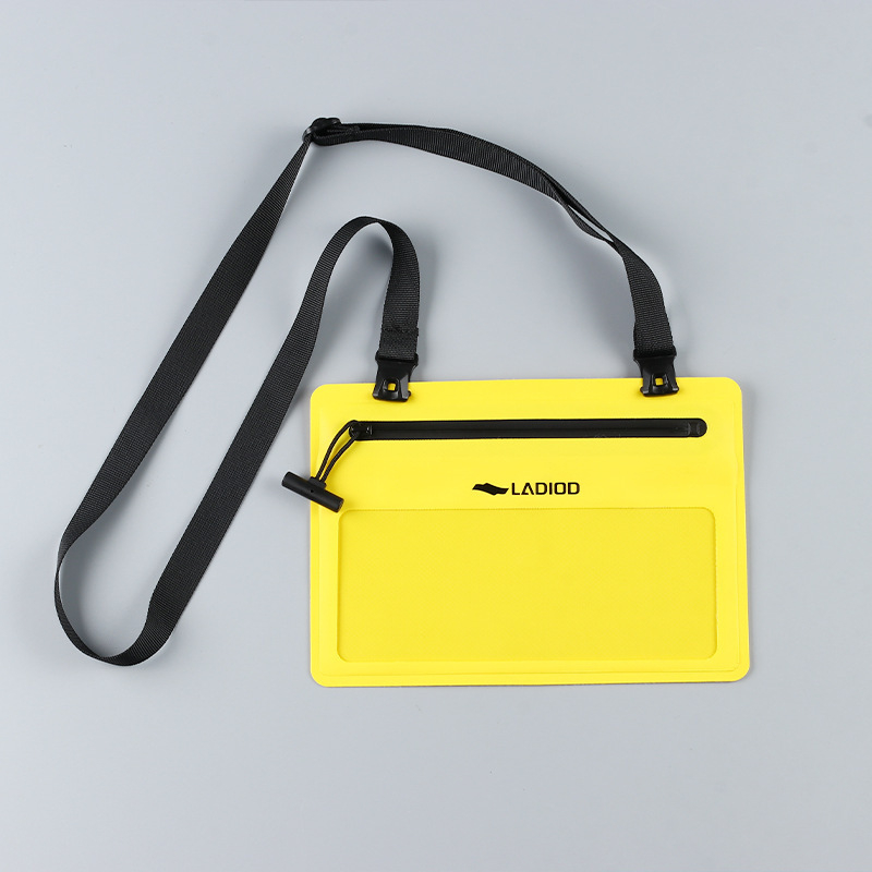Vodootporna PVC crossbody torba za vanjske vodene aktivnosti, minimalistički dizajn, kompatibilan s dodirnim zaslonom, unisex
