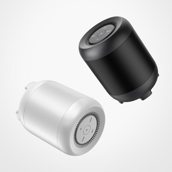 Bluetooth zvučnik s AI glasovnim upravljanjem i utorom za karticu, izlazna snaga 5W, ugrađena baterija 1200mAh, Bluetooth 5.1, frekvencijski raspon 20 Hz–20 kHz