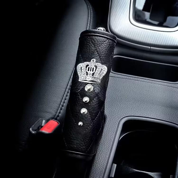 Set accesorii interioare auto cu pernă lombară, husă pentru maneta de viteză și protecție pentru umăr — Jinhuangda, material piele, personalizabil, potrivit cadourilor