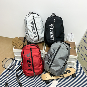 Ruksak za badminton i tenis – materijal Oxford platno; tkanina Nylon; brend Tusent; za odrasle.