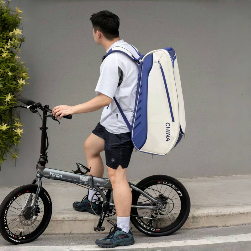 Ruksak za badminton/tenis s velikim kapacitetom i zasebnim pretincem za tenisice, PU materijal, vodootporna tkanina