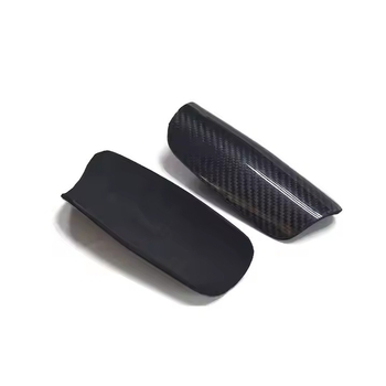 Προστατευτικά κνήμης από ανθρακονήματα για ποδόσφαιρο, υπερ-ελαφριά, ανθεκτικά στους κραδασμούς, προστατευτικός εξοπλισμός προπόνησης και αγώνων, μορφοποιμένα ανθρακονήματα