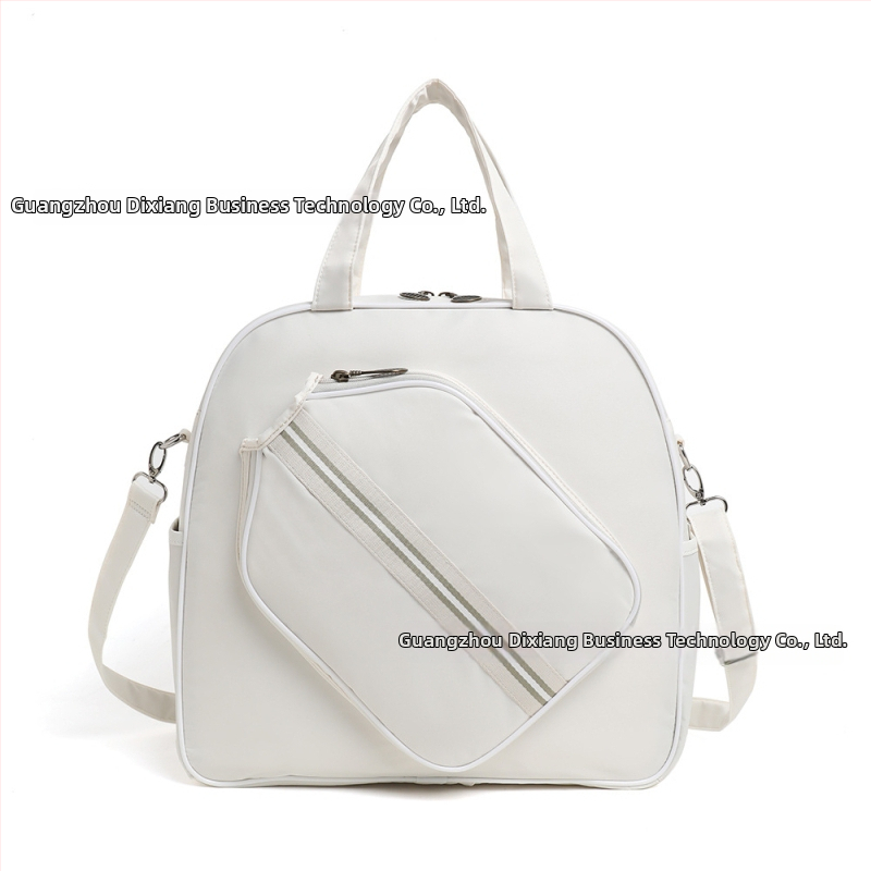 Line South tenisová taška – nepremokavá, prispôsobiteľná, vhodná pre badminton, tenis a ďalšie hry s loptou.