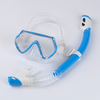 Dječji set maske za ronjenje i šnorkla — potpuno suhi šnorkel, HD leće, anti-fog; materijali: kaljeno staklo, silikon, PC; uzrast 5–10 godina; podesiva kopča