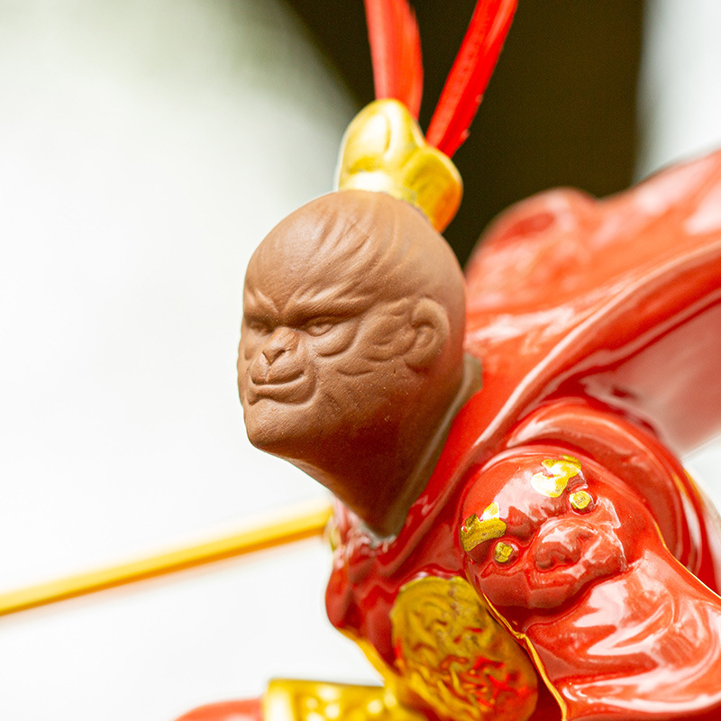 Автомобилен декоративен елемент – Monkey King керамична фигура, ретро стил за интериор (Материал: керамика • Стил: ретро • Дизайн: Monkey King • Марка: Poly-shun margin • Функция: декорация)
