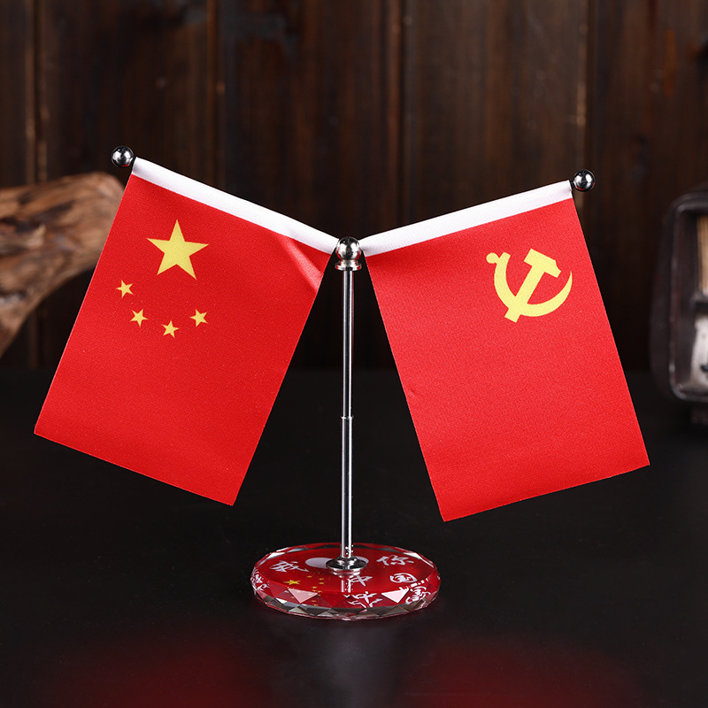 Автомобилна украса с национален флаг, метал и кристал, опростен стил, без персонализация, за украса