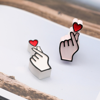 Autóillatosító szellőzőklip – szélcsengő illat, szív alakú gipsz aromatartó, 30 g