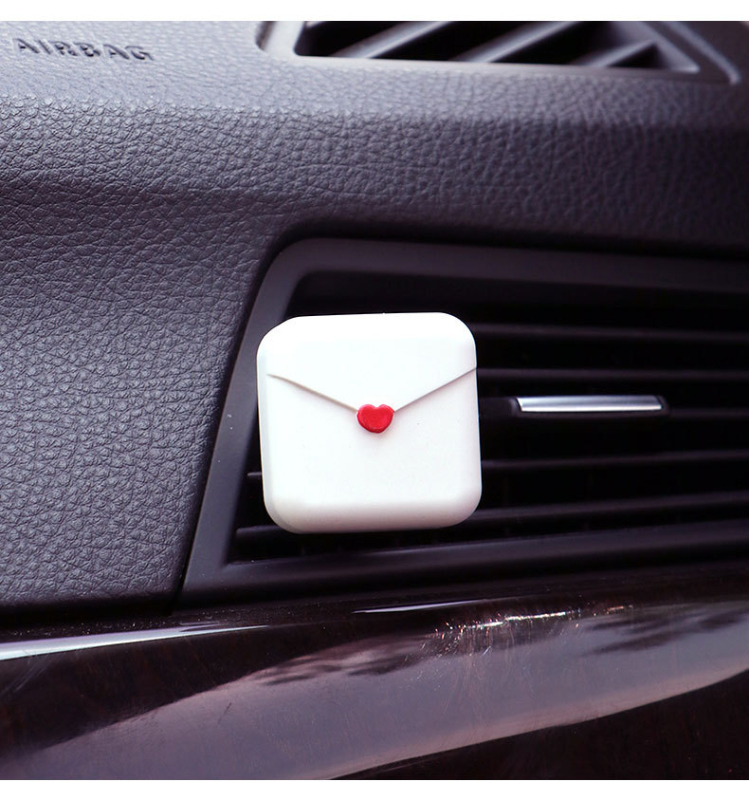Autóillatosító szellőzőklip – szélcsengő illat, szív alakú gipsz aromatartó, 30 g