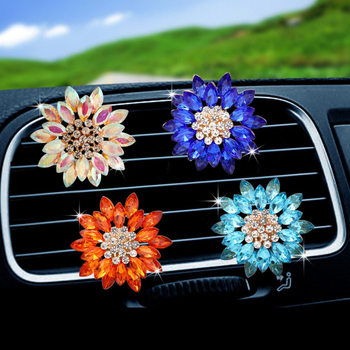 Auto klip za parfem u ventilaciji sa kristalnom dekoracijom suncokreta, 10–20 ml, kristalni spremnik za parfem, pričvršćivanje na otvor zraka, dekorativno, osvježenje, aromatiziranje, uklanjanje mirisa, uklanjanje formaldehida