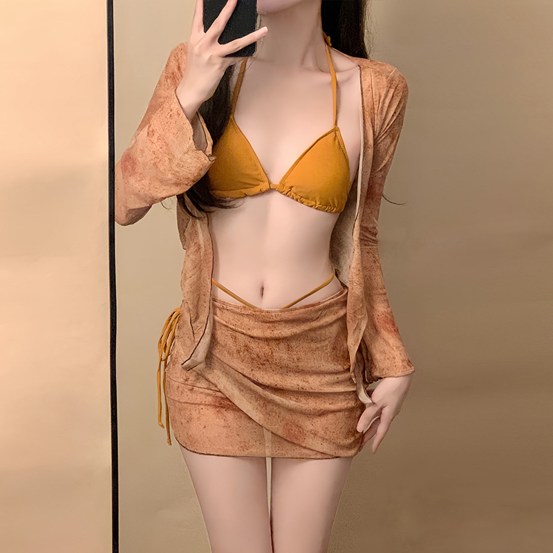 Set bikini din patru piese cu tricou de plajă, poliester-spandex, sutien cu burete, protecție solară