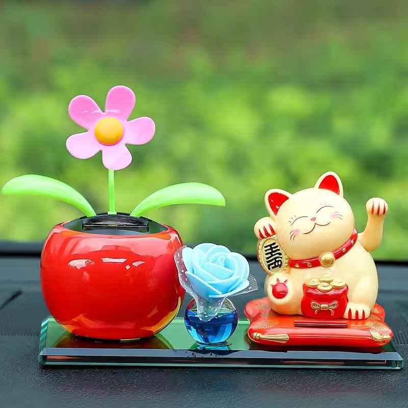 Auto ukras Fortune Cat sa držačem parfema u obliku suncokreta, od plastike, stil kineske tradicije, marka Haihui
