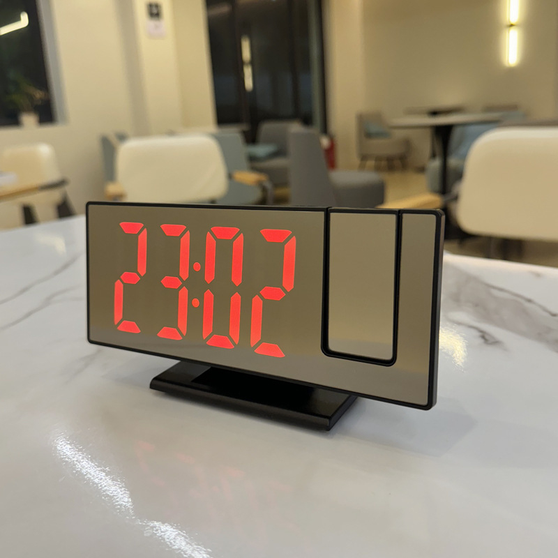 Projekcijski sat s LED velikim zaslonom, oglednom površinom, vječni kalendar i alarm