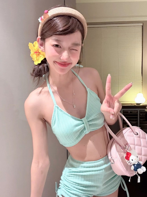 Set de bikini trei piese, cu strat exterior de protecție solară, sutien cu burete, uscare rapidă, elasticitate ridicată