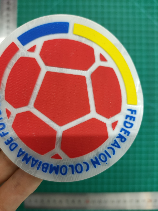 Силиконови емблеми за футболни фланелки — номери и букви, термопреносни стикери, персонализируеми