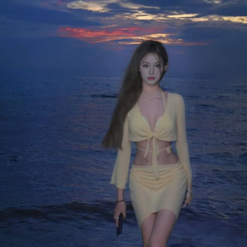 Női hosszú ujjú UV-védett fürdőruha szett - poliészter, gyorsan száradó, beépített melltartóbetétek, négy darabos készlet