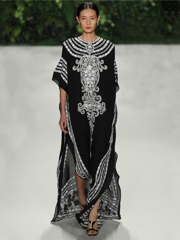 Ženski set plažnog ogrtača i bluze, široki kroj, tkanina od poliestera s poliester podstavom, težina 180 g