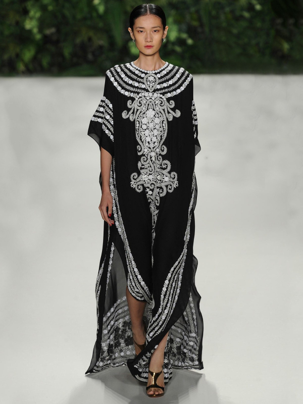 Ženski set plažnog ogrtača i bluze, široki kroj, tkanina od poliestera s poliester podstavom, težina 180 g