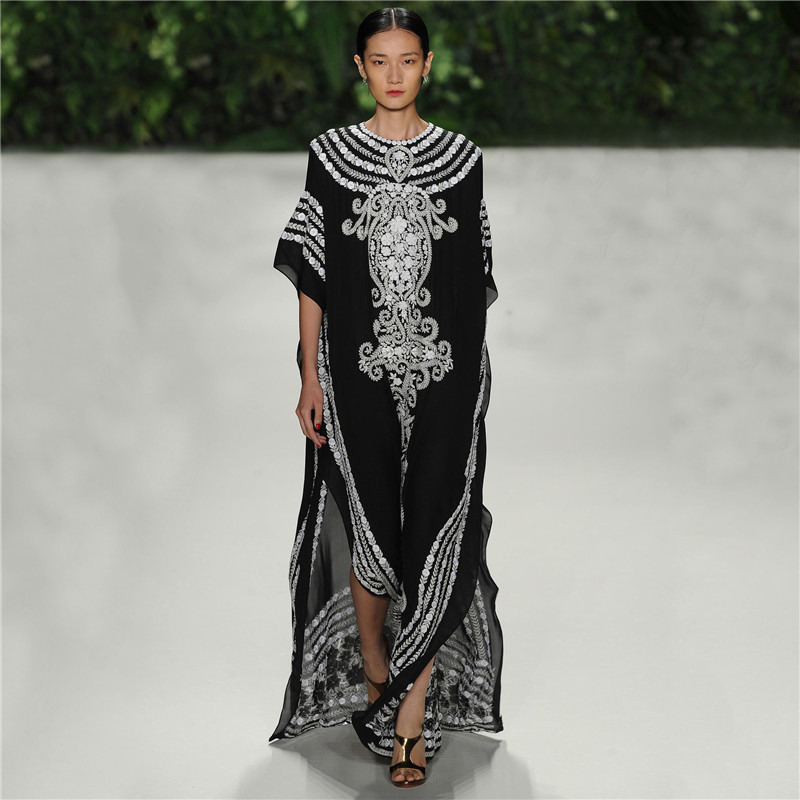 Ženski set plažnog ogrtača i bluze, široki kroj, tkanina od poliestera s poliester podstavom, težina 180 g