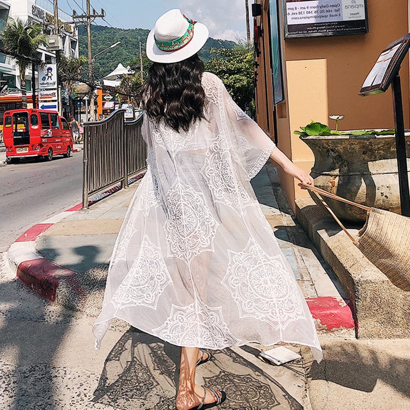 Bohem csipkés kardigán hímzett virágokkal, 3/4-es ujjú, félnyitott gallér, pamut csipke, hosszú fazon