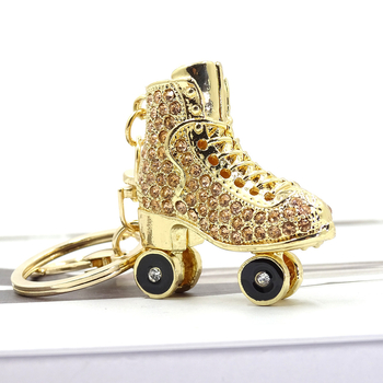 XDPQQ Privjesak za ključeve u obliku skateboarda, 3D metalni spoj, dvostrane dijamantne ukrase, korejskog stila