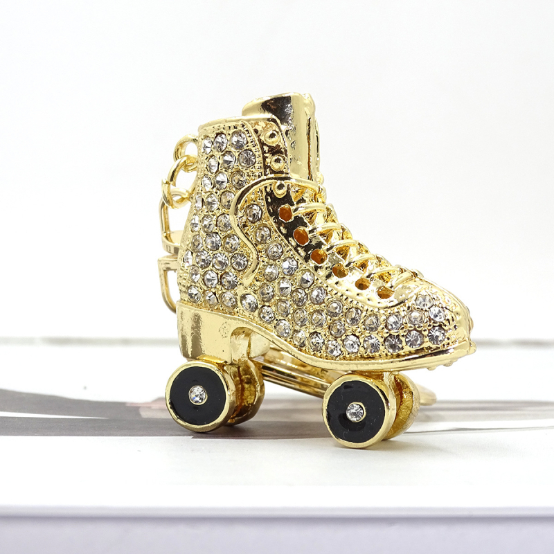XDPQQ Privjesak za ključeve u obliku skateboarda, 3D metalni spoj, dvostrane dijamantne ukrase, korejskog stila