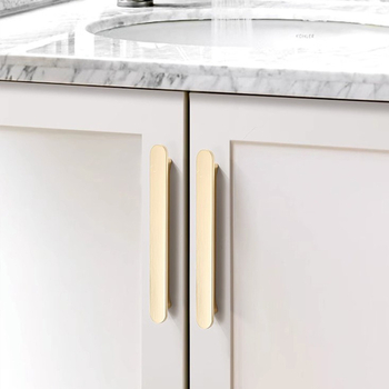 Gardrób ajtó hosszú kilincs, Light Luxury stílus, cinkötvözet anyag, die casting, modell 8074