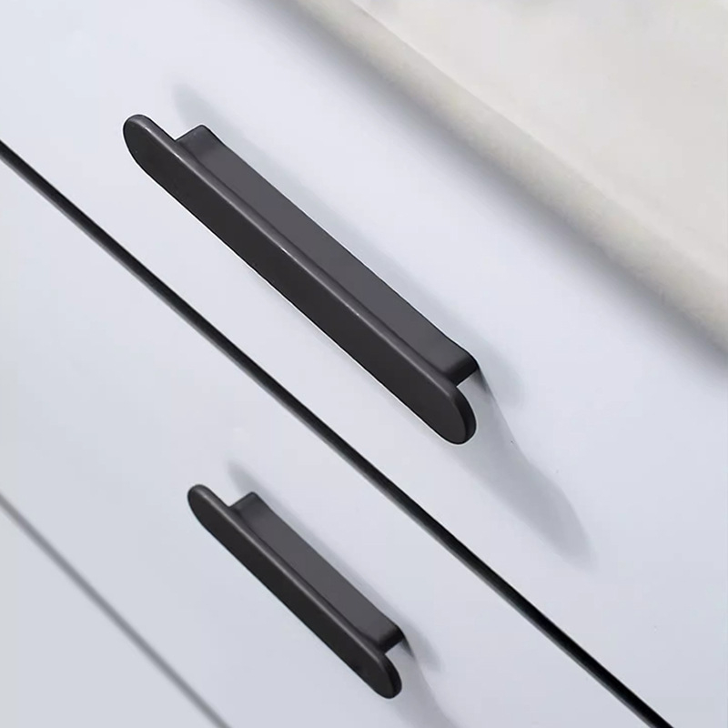 Gardrób ajtó hosszú kilincs, Light Luxury stílus, cinkötvözet anyag, die casting, modell 8074