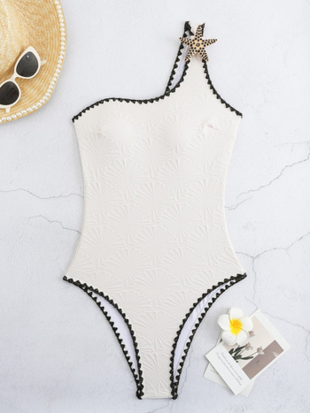 Цял бански костюм с едно рамо, дамски, полиестер, подплънка в чашките, подплата полиестер, секси модел