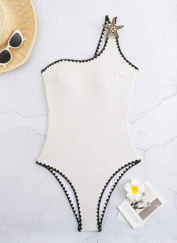 Цял бански костюм с едно рамо, дамски, полиестер, подплънка в чашките, подплата полиестер, секси модел