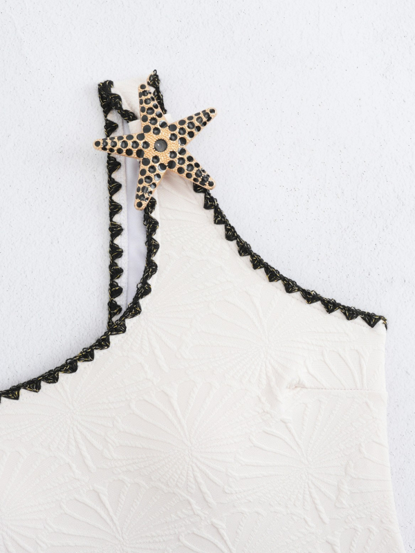 Цял бански костюм с едно рамо, дамски, полиестер, подплънка в чашките, подплата полиестер, секси модел